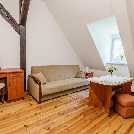 Osrodek Szkoleniowo - Noclegowy Chojnik Sosnie Exterior foto